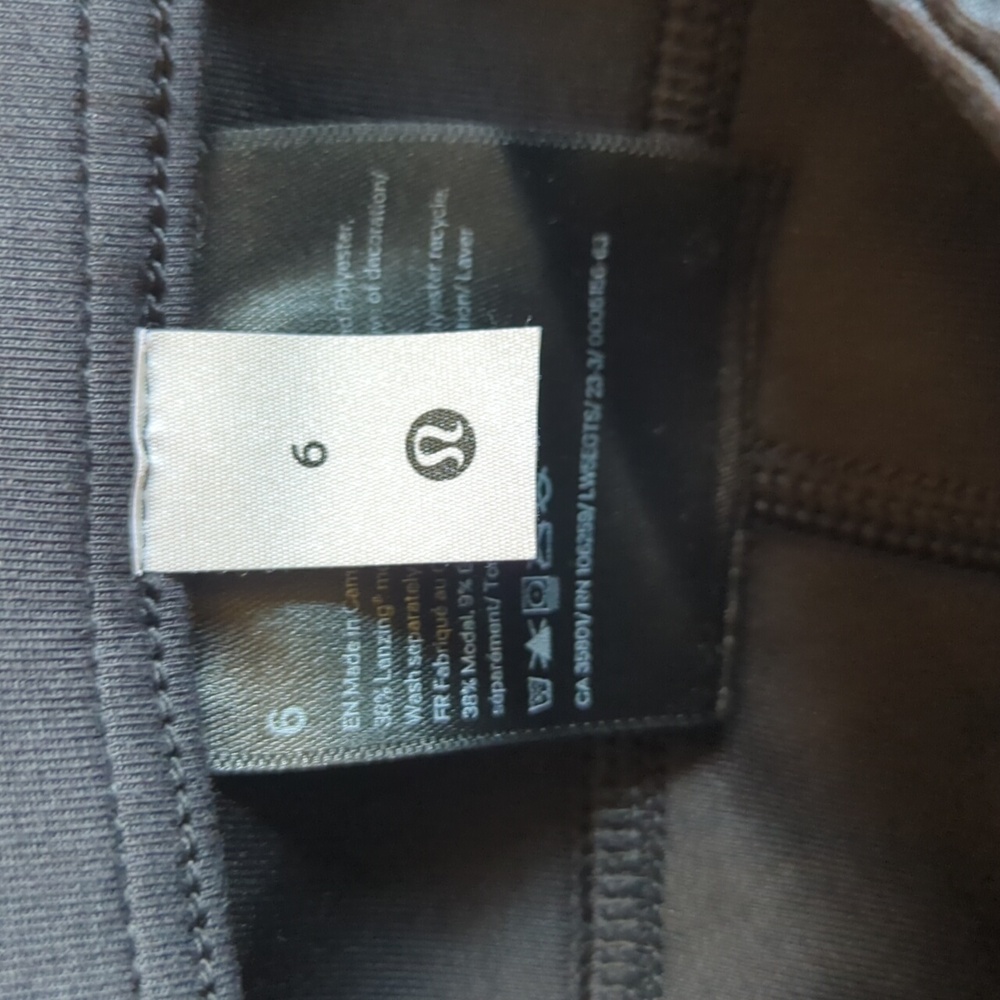NWOT - Lululemon Softstreme High Rise Pant - Regular - Size 6 - Picture 8 of 9